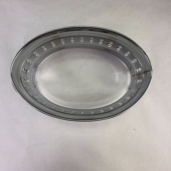 Vintage Oval Metal Filigree Serving Stand With Handles - Picture 10 of 15